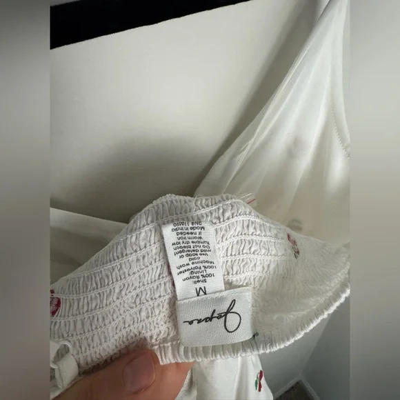 Japna White Crop Top Cherries Size Medium  NWT - Picture 5 of 5